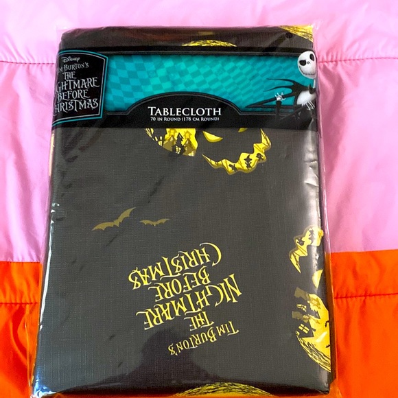 Disney Nightmare before Christmas tablecloth - Picture 1 of 3